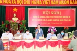 Chủ tịch Ủy ban MTTQ Việt Nam tỉnh Nguyễn Thị Phong Vũ phát biểu tại Hội nghị