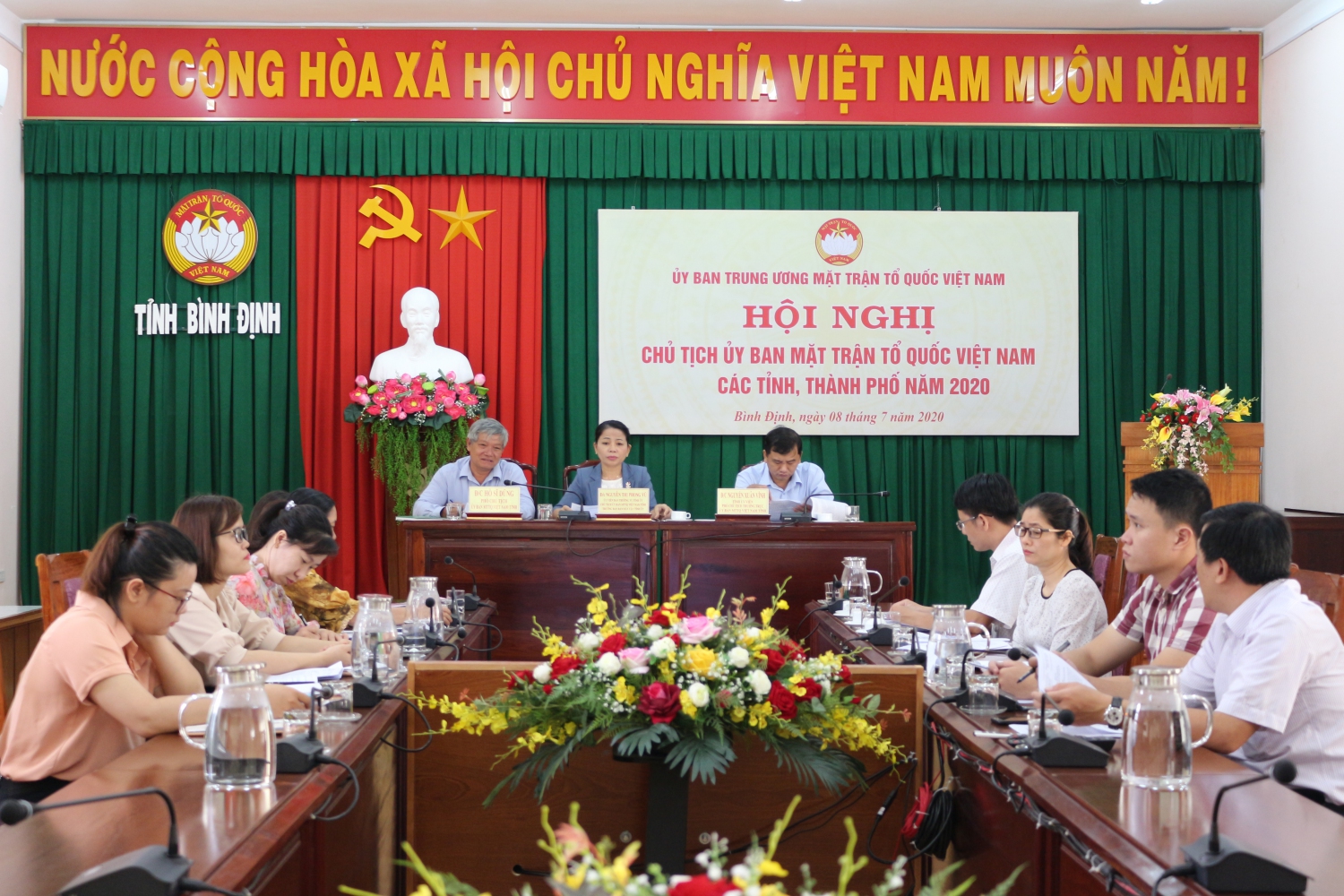 Vận động toàn dân tích cực tham gia phục hồi và phát triển KT-XH