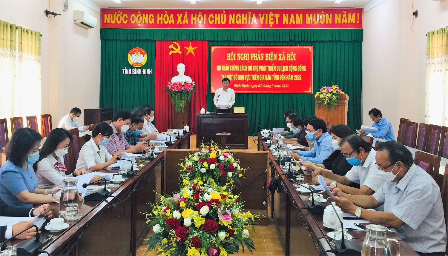 Quan cảnh Hội nghị