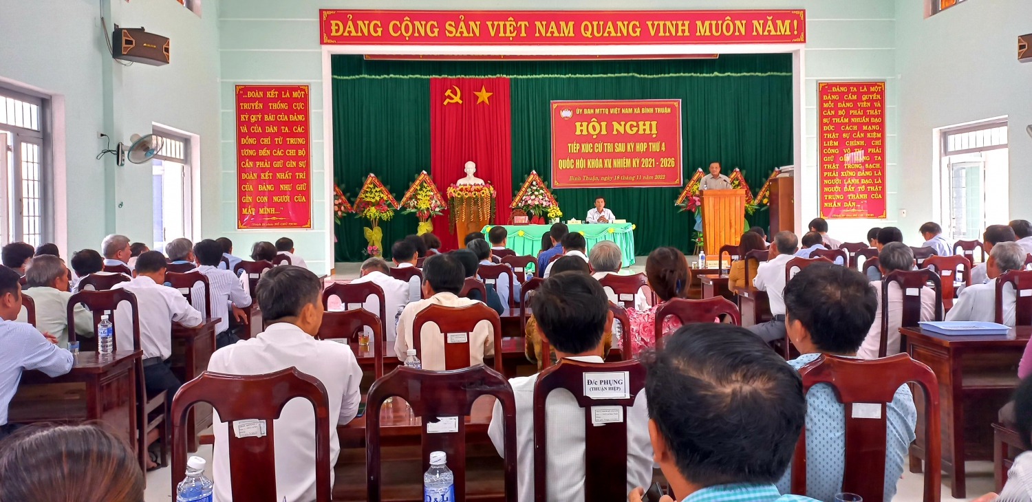 Quang cảnh hội nghị