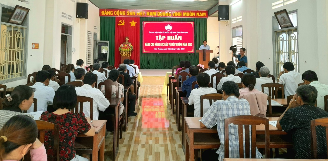 Quang cảnh hội nghị tập huấn